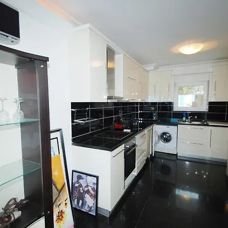 Luxury With Pool, Sea View ヴィラ *