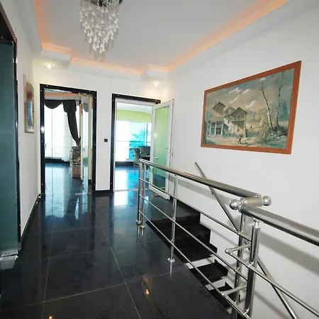 Villa Luxury With Pool, Sea View