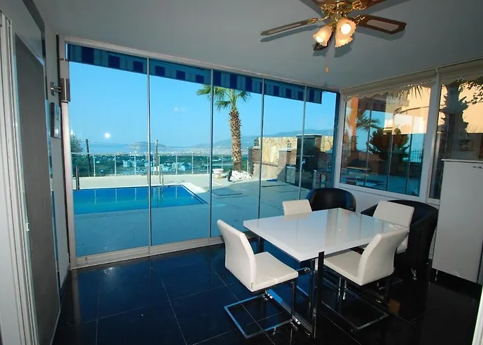 Luxury With Pool, Sea View 别墅 阿拉尼亚