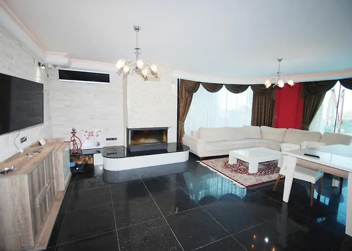 Luxury With Pool, Sea View 阿拉尼亚